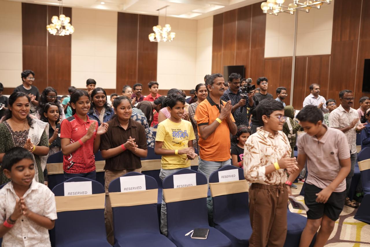 Vidit Gujrathi Simultaneous Exhibition 1